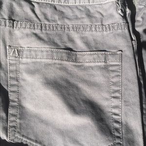 RVCA GREY JEANS SIZE 34 Mint Condition